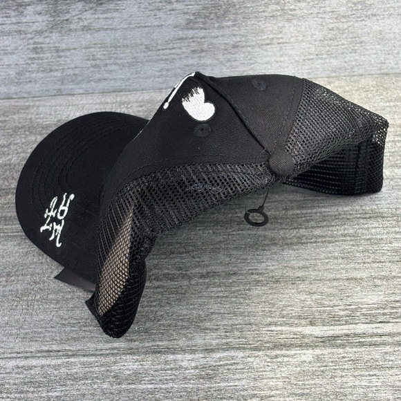 NWT Ed Hardy DEH Mesh Snapback Trucker Hat Cap Skull Dagger Sword Black OSHA - Picture 3 of 16